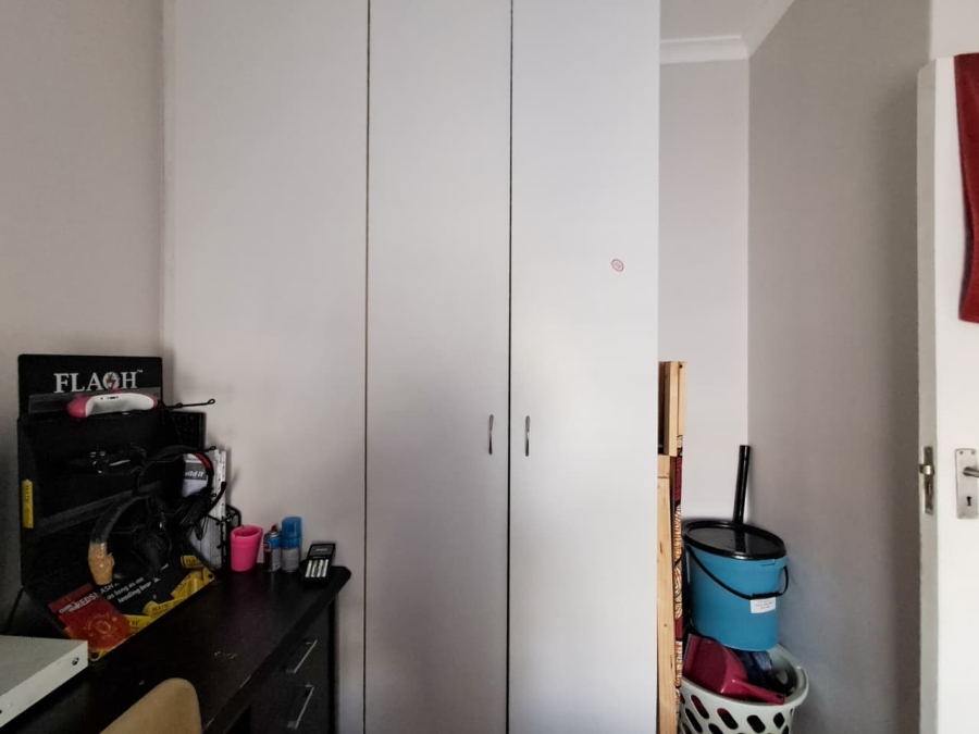 To Let 2 Bedroom Property for Rent in Kraaifontein East Western Cape